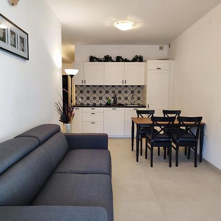 Apartments Vanda Rovinj Bagian luar foto