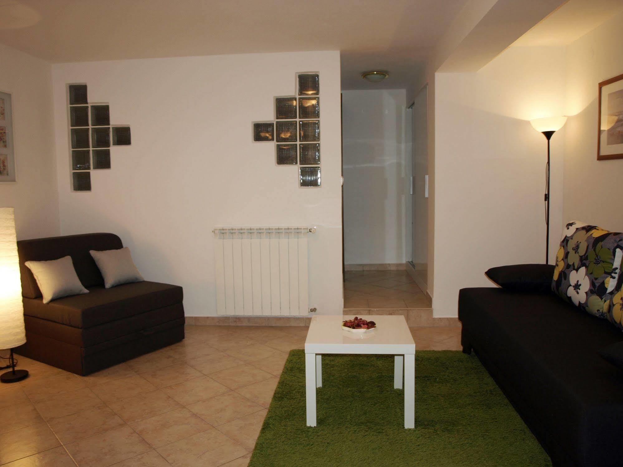 Apartments Vanda Rovinj Bagian luar foto
