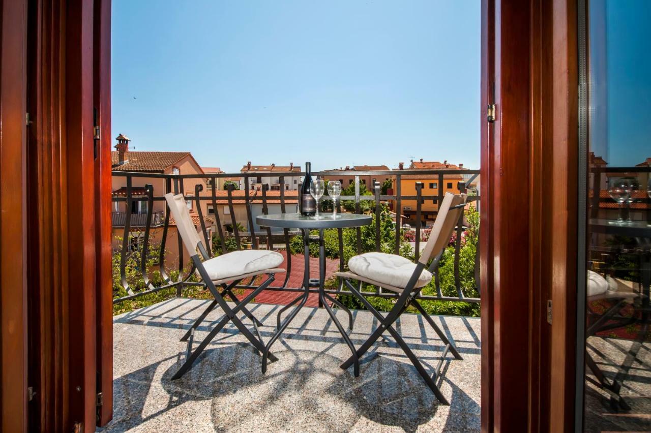 Apartments Vanda Rovinj Bagian luar foto